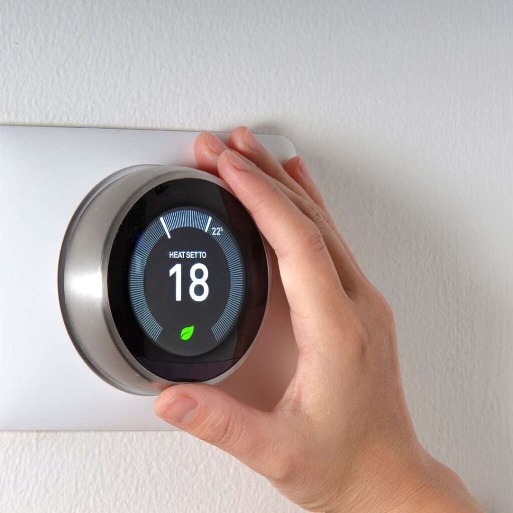 an energy efficient thermostat for air conditioners